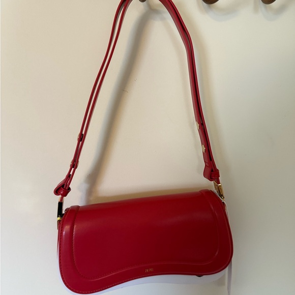JW PEI Red Shoulder Bag NWT - Picture 2 of 4